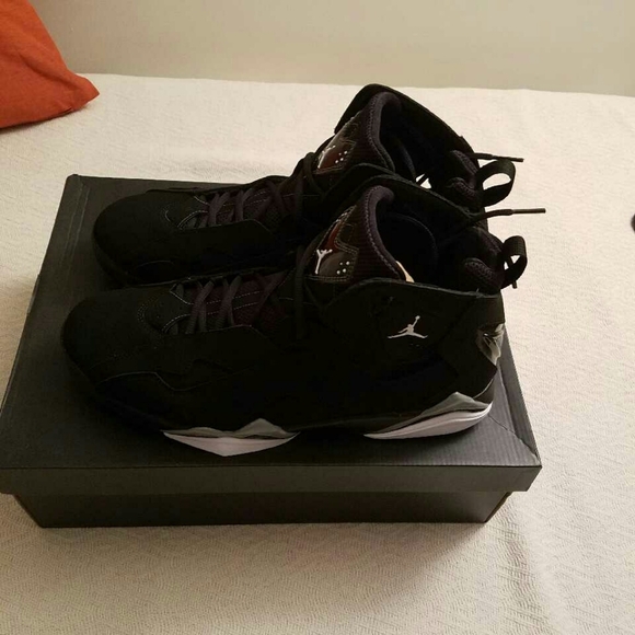 COPY - Sneakers - Picture 1 of 2